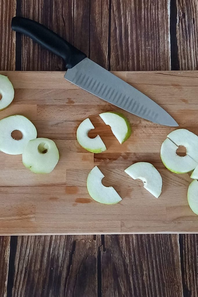 how to clean and cut pears