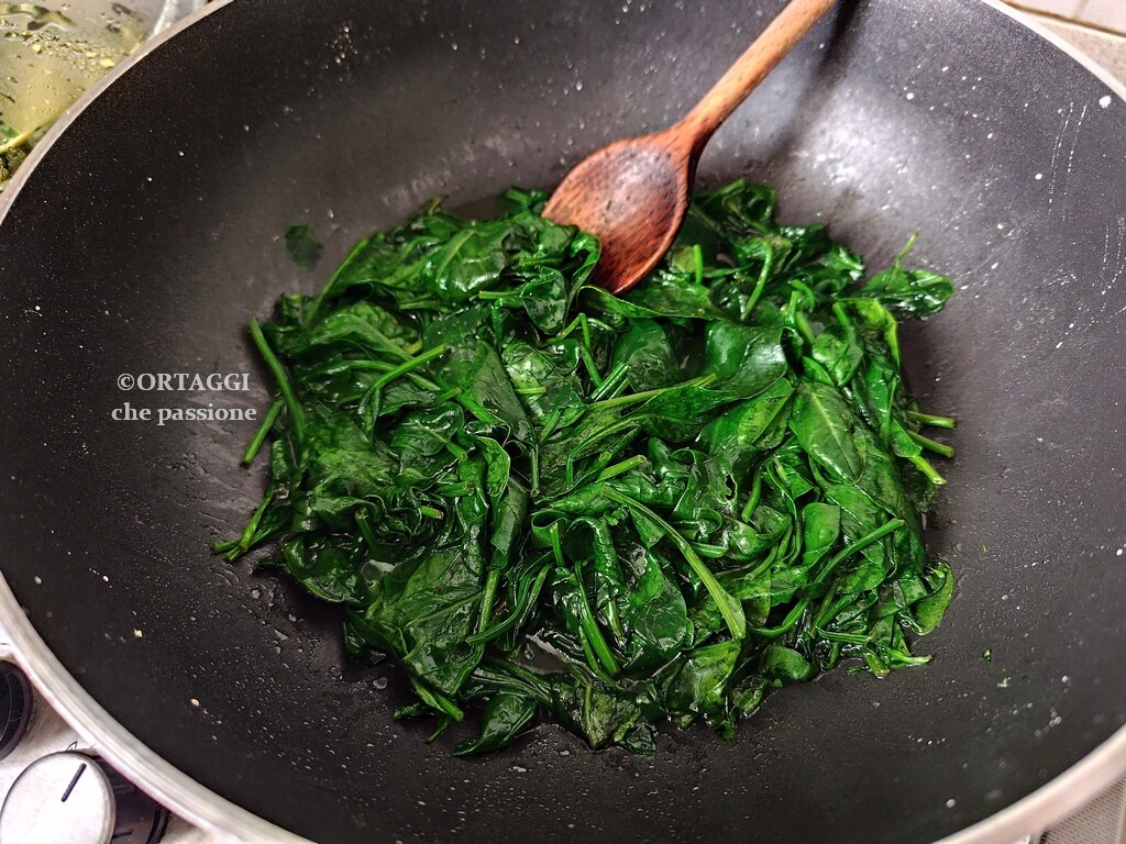 Sautéed Baby Spinach – ready in 5 minutes
