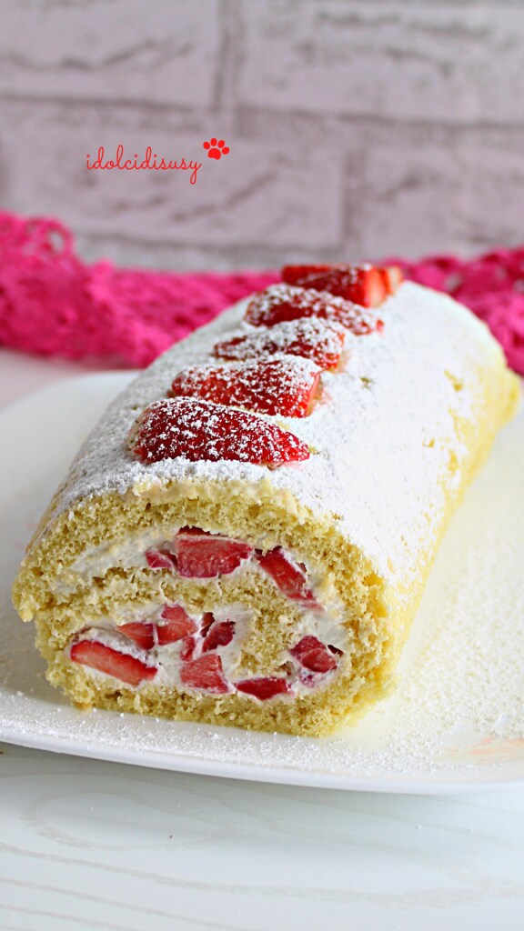 idolcidisusy strawberry roll