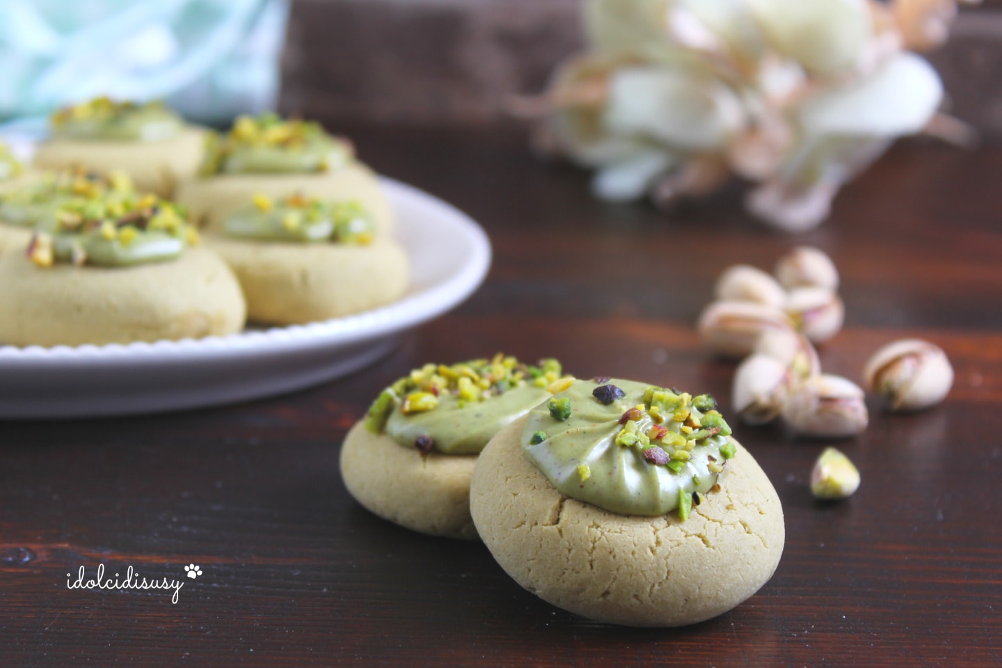 3-Ingredient Pistachio Cookies: Easy and Delicious Pistachio Biscuits