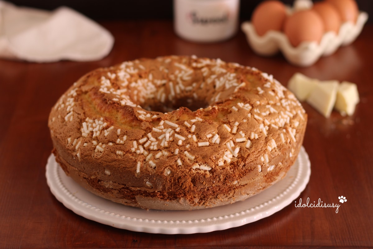 White Chocolate Bundt Cake