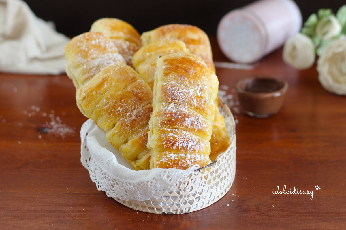 Homemade Chocolate Flutes