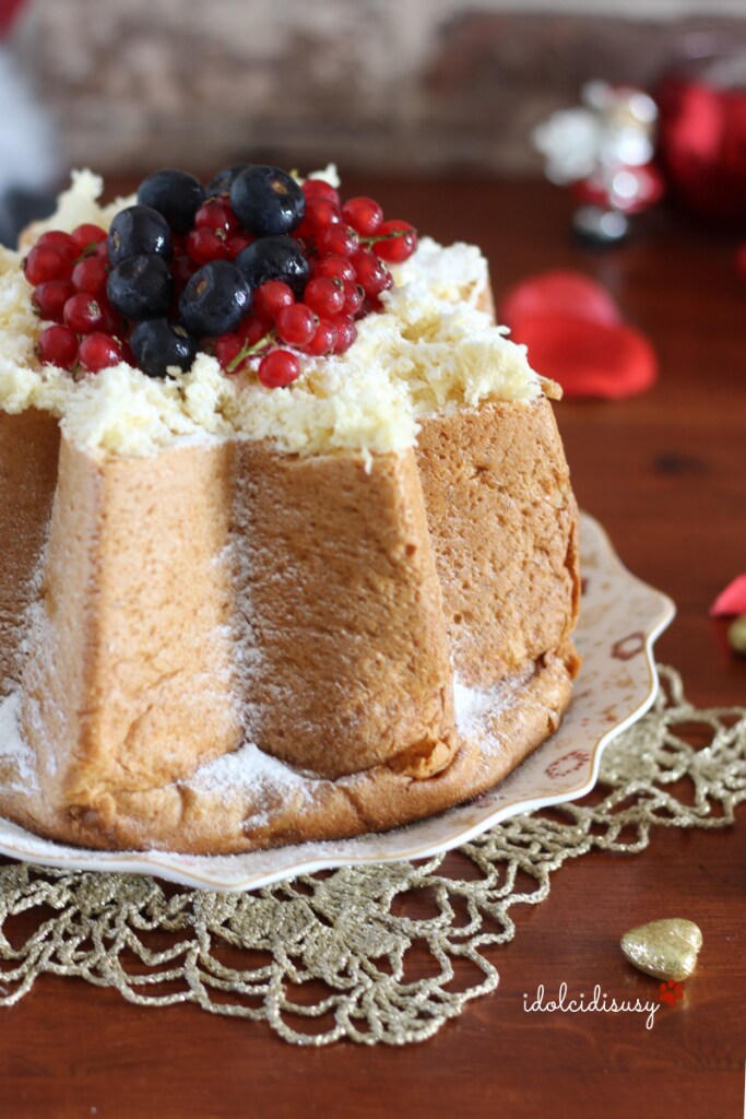 idolcidisusy Pandoro Stuffed with Mascarpone Cream