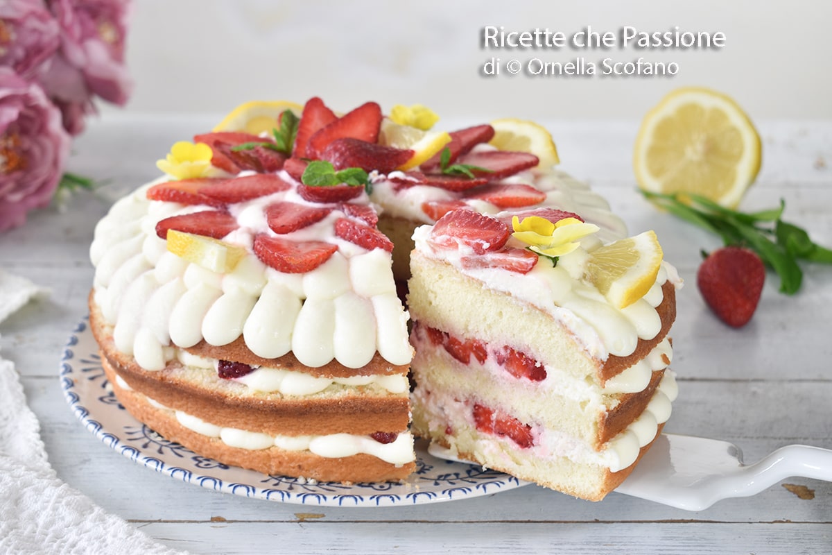 Lemon and Strawberry Cake