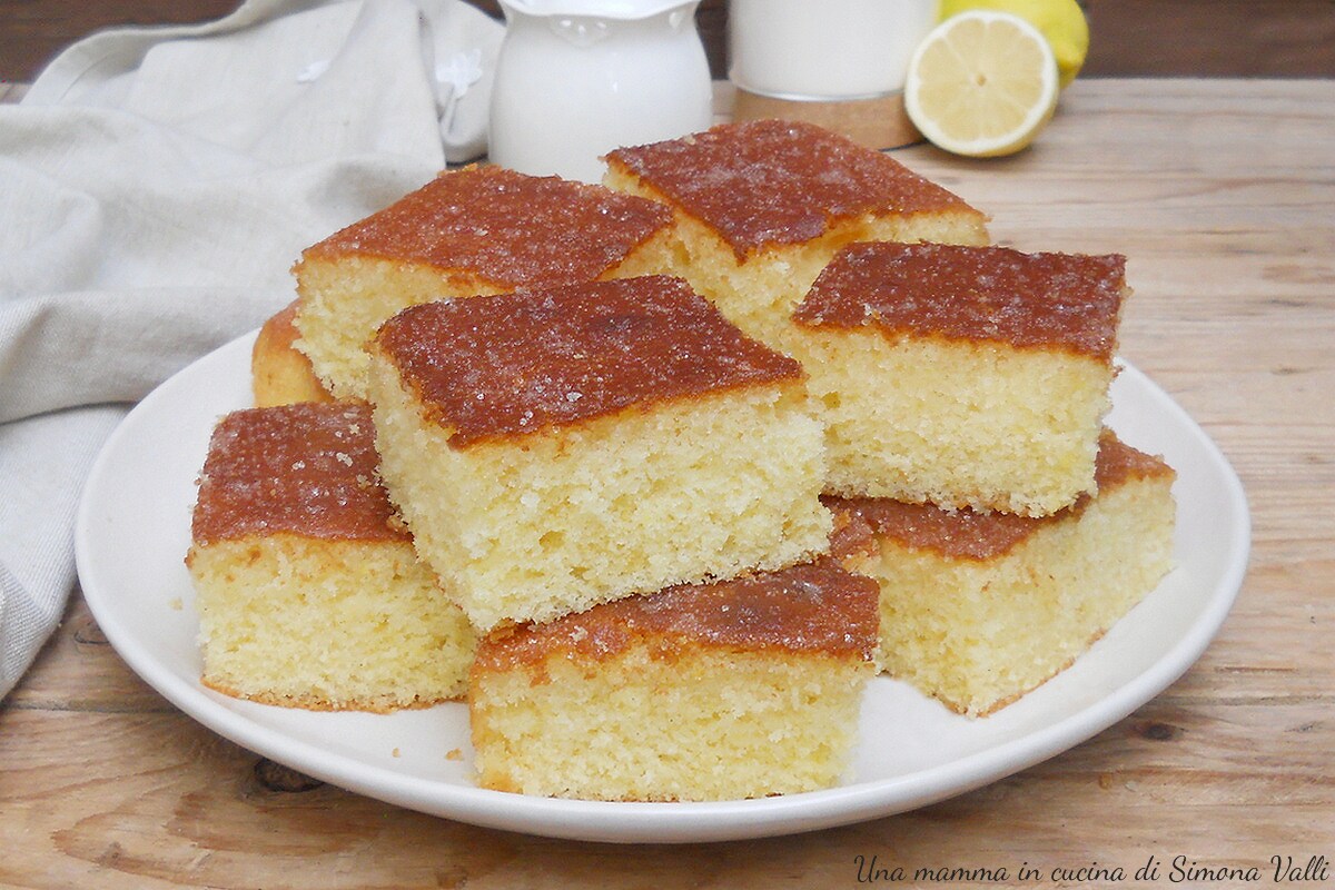 Ultra Soft Lemon Cake (Lemon drizzle cake)