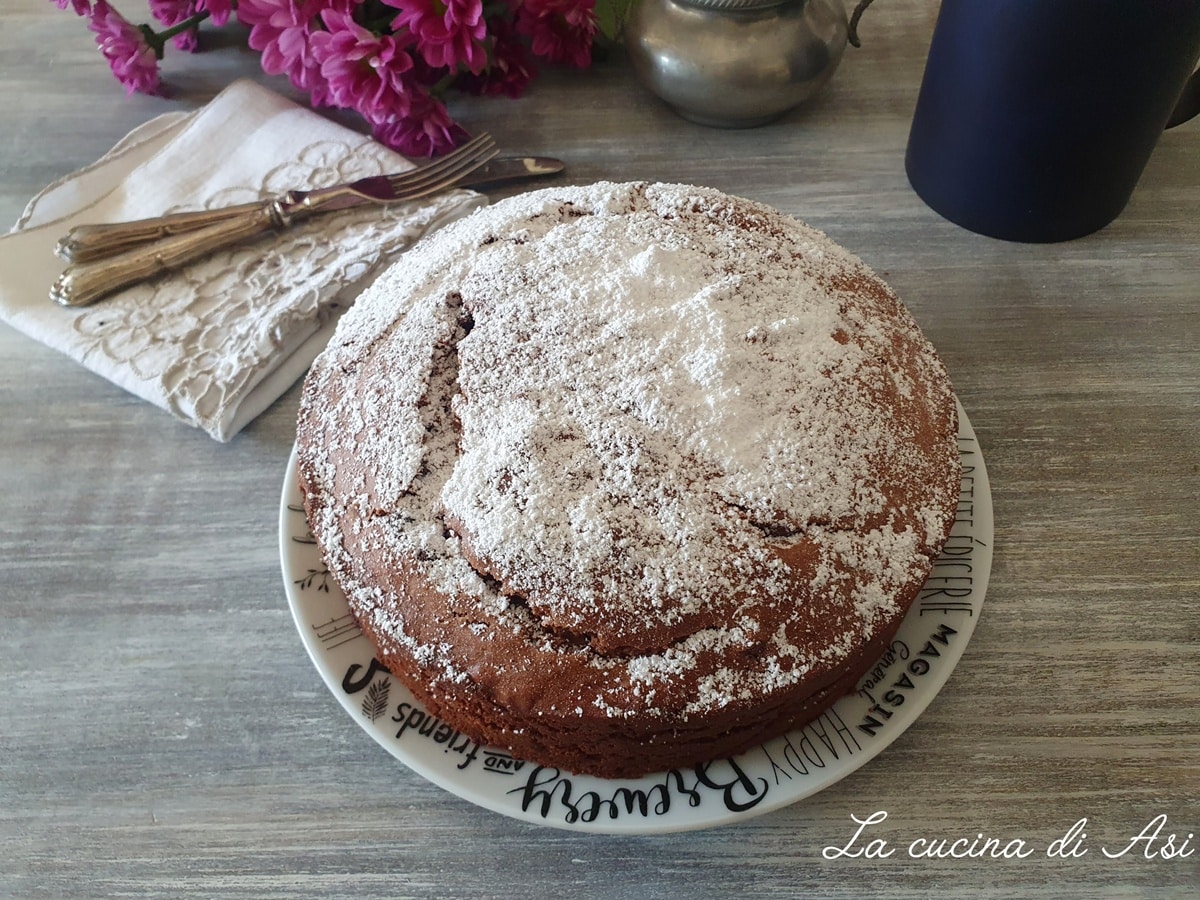 Light Chestnut and Chocolate Cake