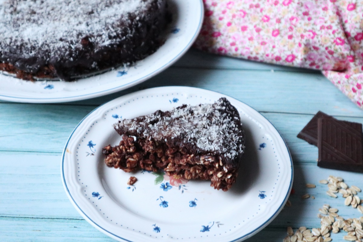 Light Chocolate and Oat Flakes Cake