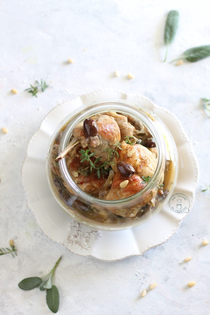 Rabbit cooked in a jar in the microwave