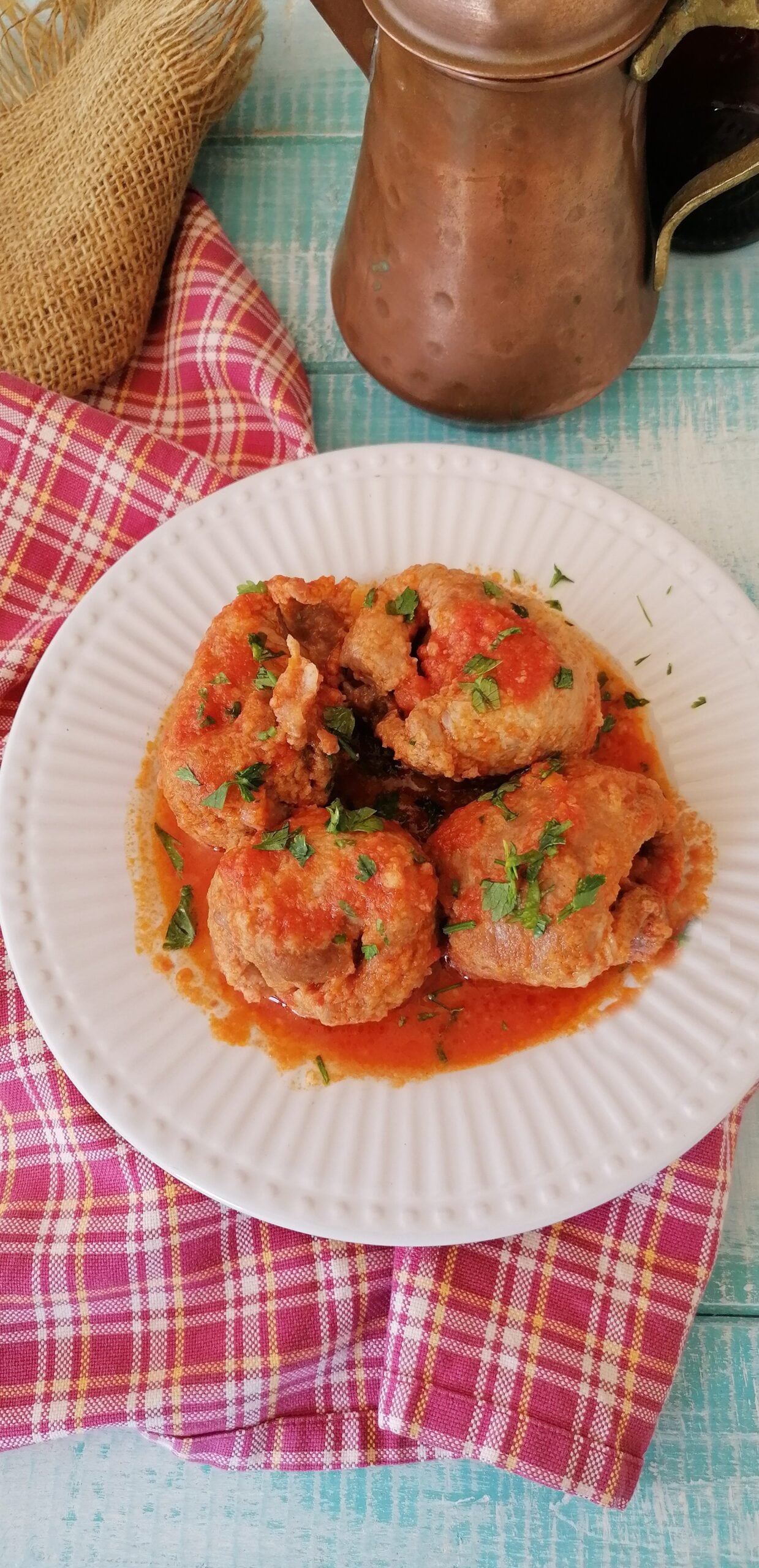 TENDER AND TASTY MEATBALLS IN SAUCE
