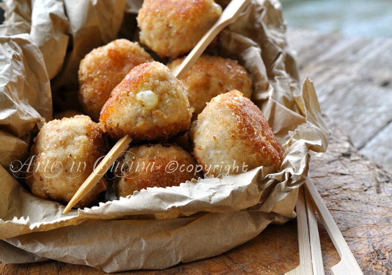 Turkey and Cheese Meatballs with Melting Heart