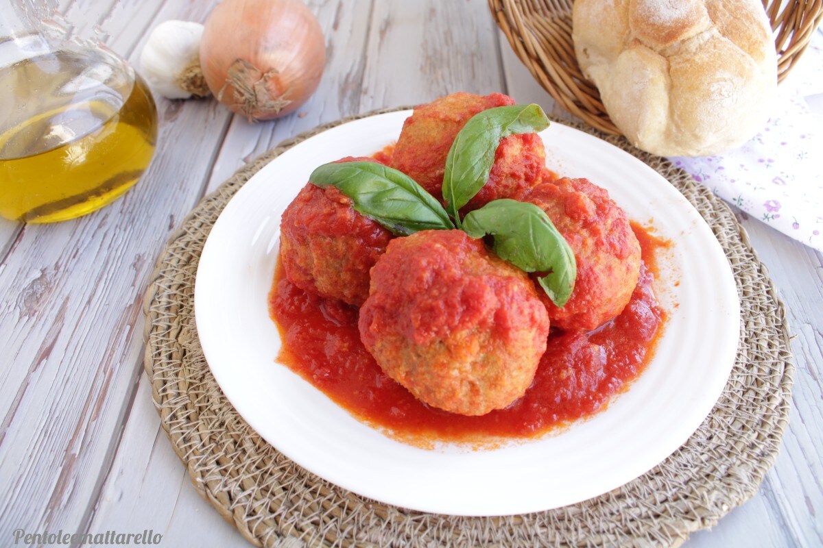 Grandma’s Meatballs in Sauce Recipe