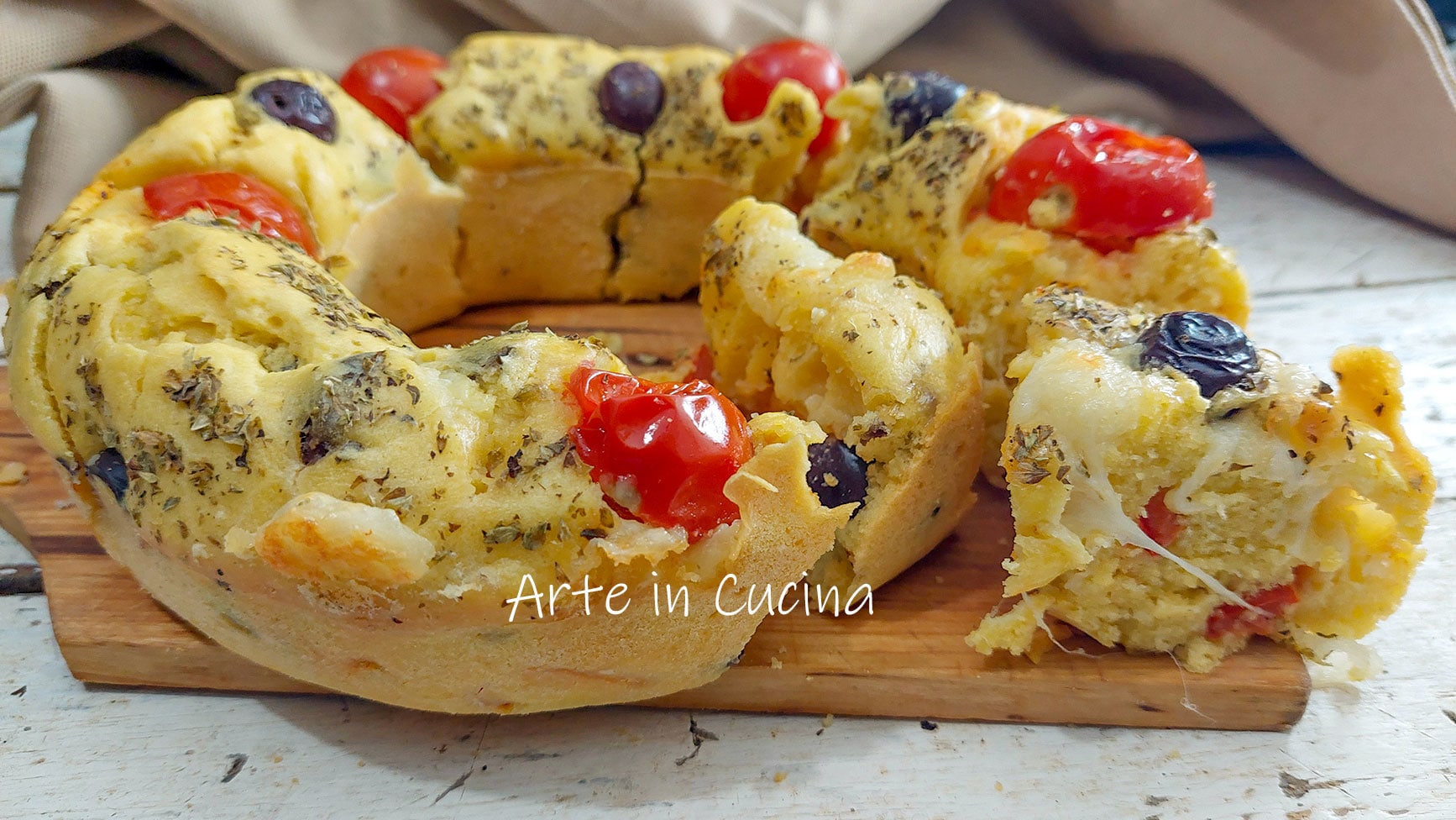 MEDITERRANEAN RING CAKE quick savory pie