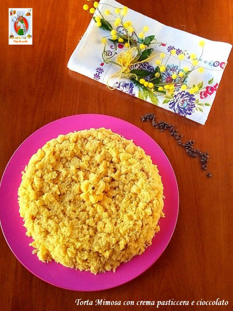 mimosa-cake-with-custard-and-chocolate-vertical-presentation