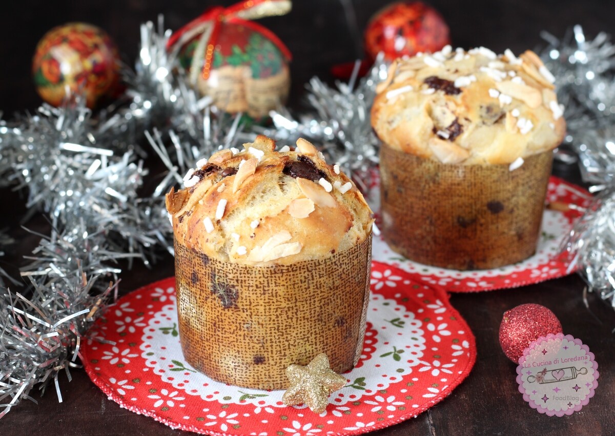 MINI PANETTONES WITH PEARS AND CHOCOLATE and it’s Christmas right away