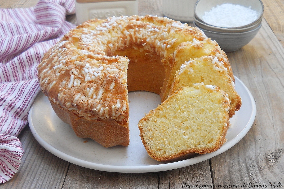 Morning Yogurt Bundt Cake