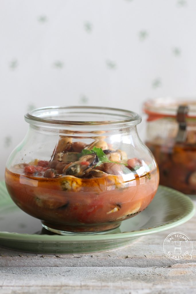 borlotti beans and mussels soup with tomato and parsley cooked in a jar in the microwave using the jar cooking technique