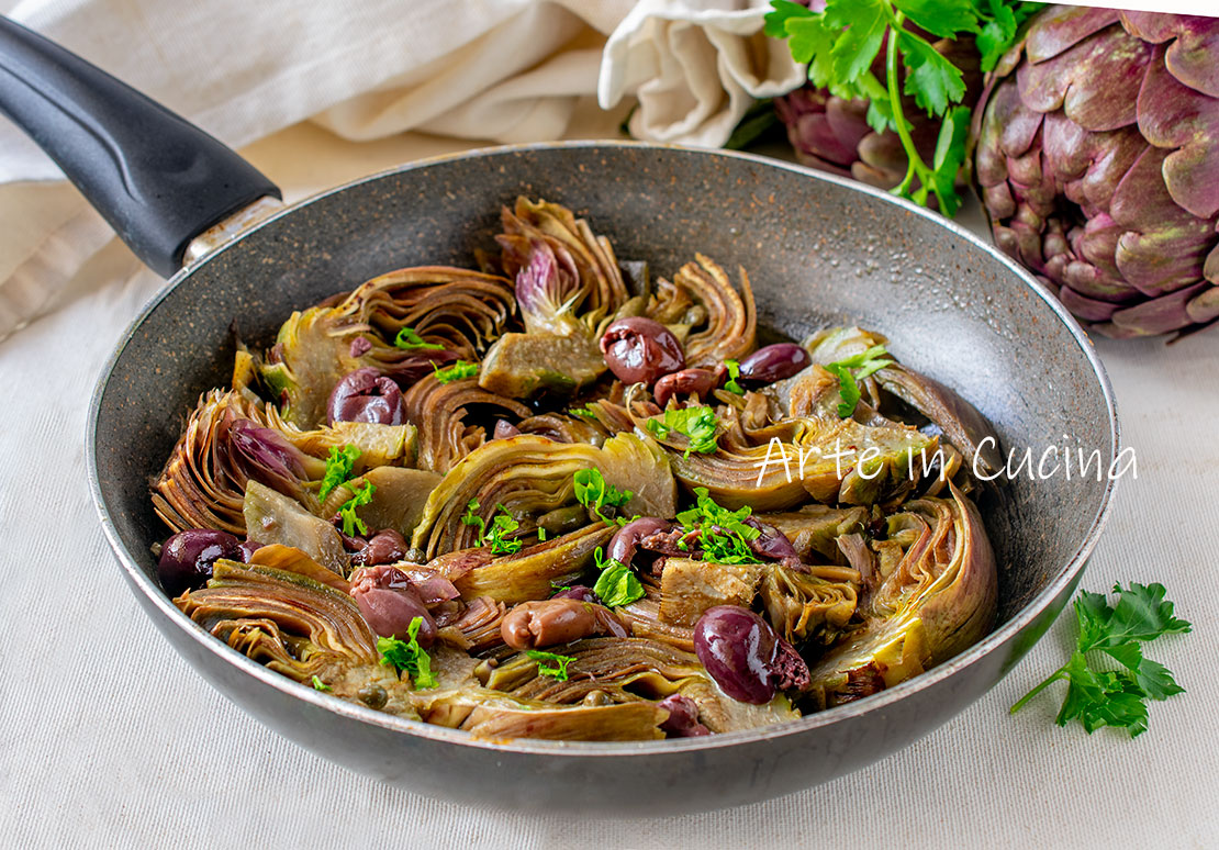 Neapolitan Style Artichokes in a Pan