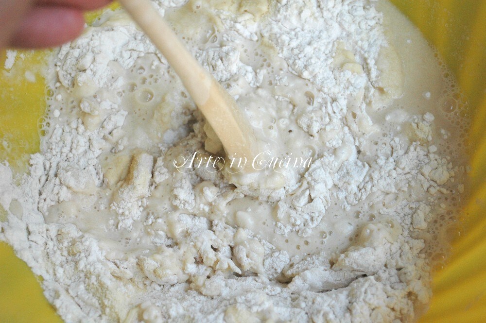 Quick and delicious no-knead pot bread