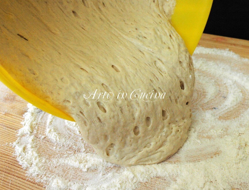 Quick and delicious no-knead pot bread