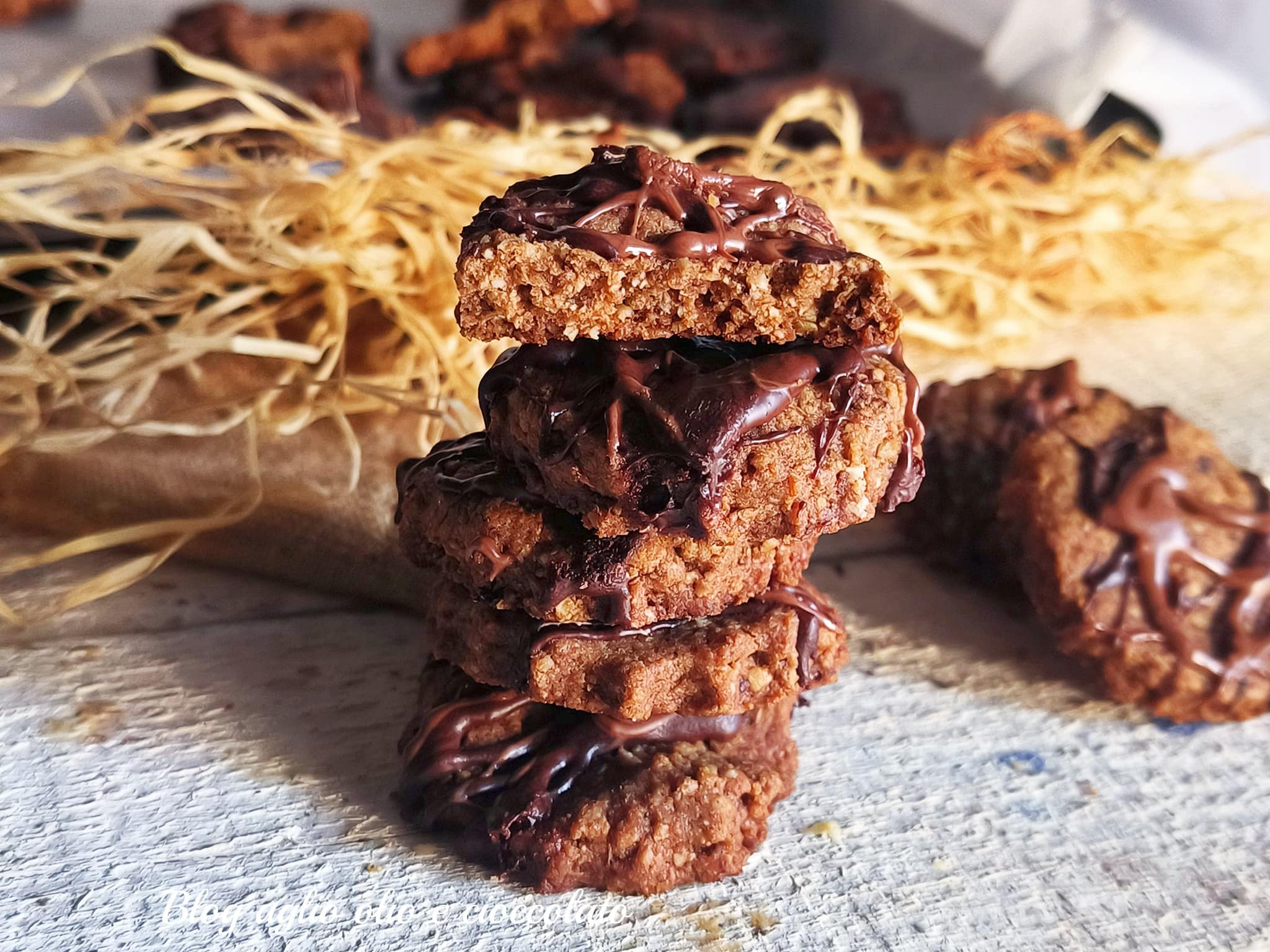 OATMEAL COFFEE AND CHOCOLATE COOKIES