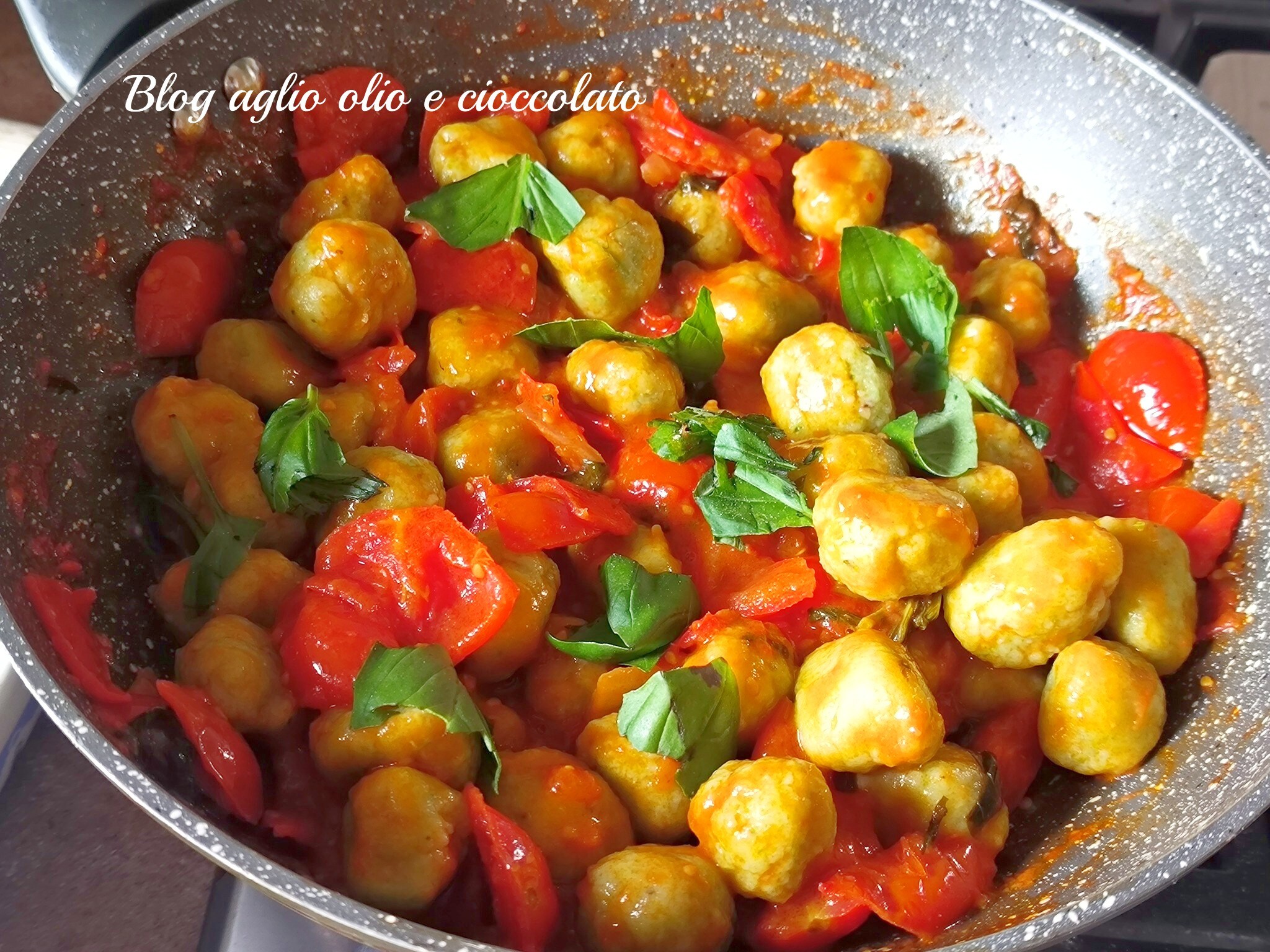 SOFT AND TASTY RICOTTA AND ZUCCHINI GNOCCHI WITHOUT POTATOES: EVERYONE WILL ASK FOR SECONDS: EASY AND QUICK MAIN DISH