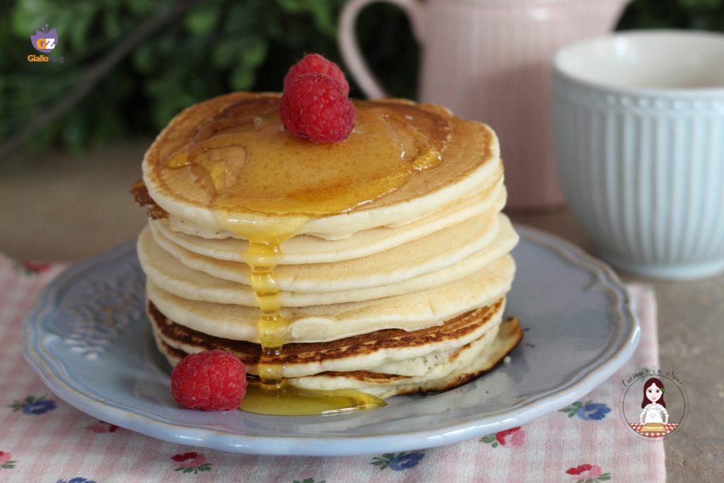 Pancakes without Milk and Eggs