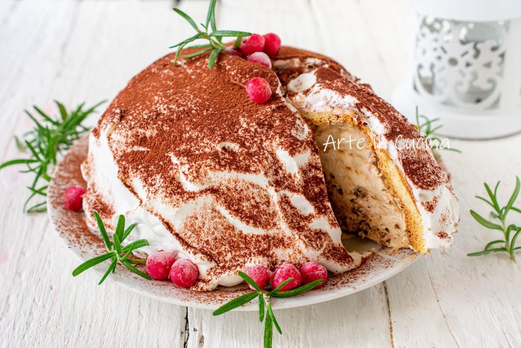 Pandoro Zuccotto with Coffee and Nutella