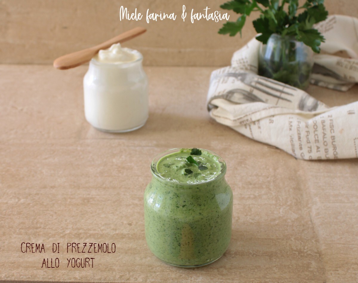 Parsley Yogurt Sauce. Condiment Recipe