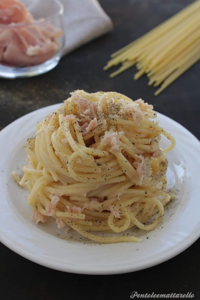 Spaghetti with Cooked Ham and Béchamel