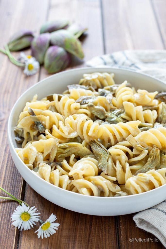 creamy artichoke pasta