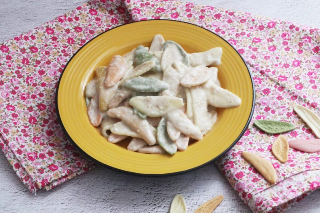 Pasta with Walnut Cream