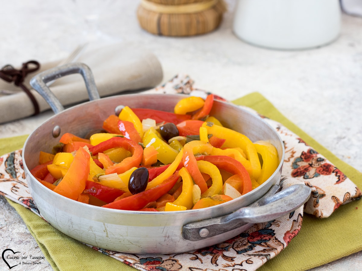 PEPPERS WITH OLIVES AND CAPERS