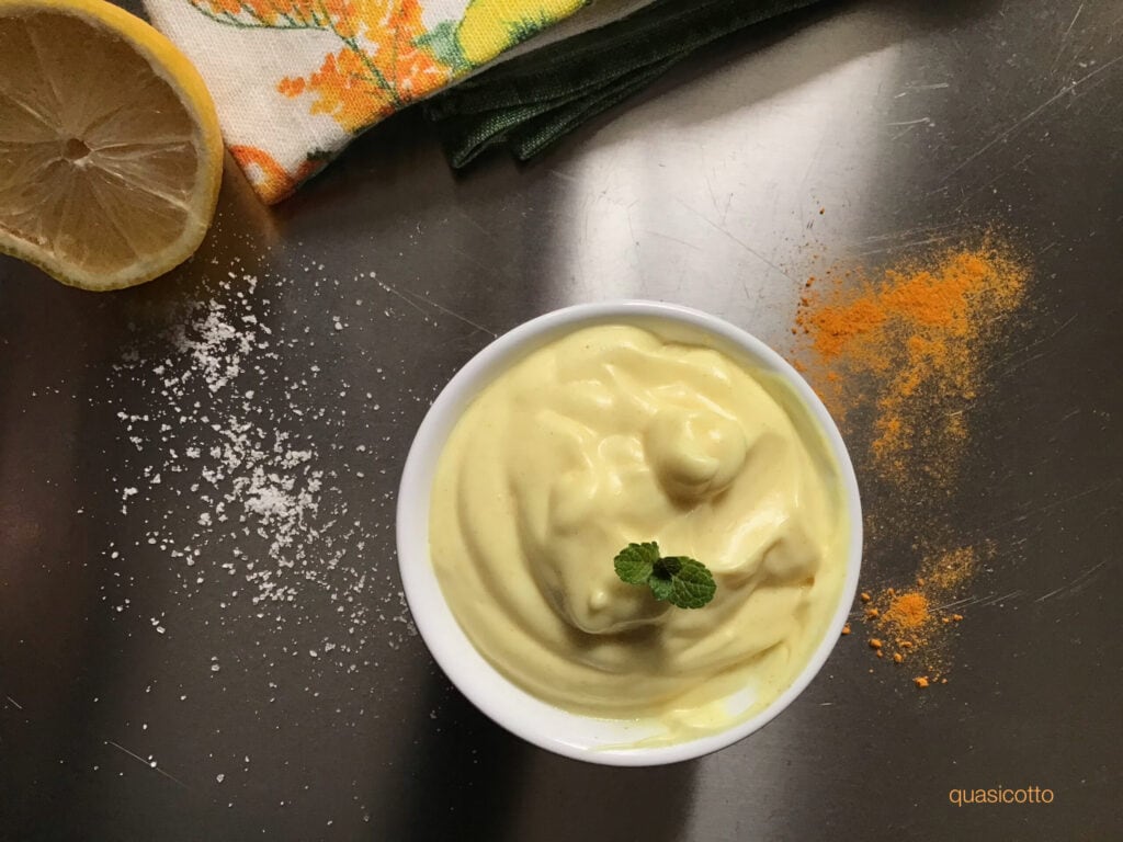 Quick Eggless Mayonnaise with an Immersion Blender
