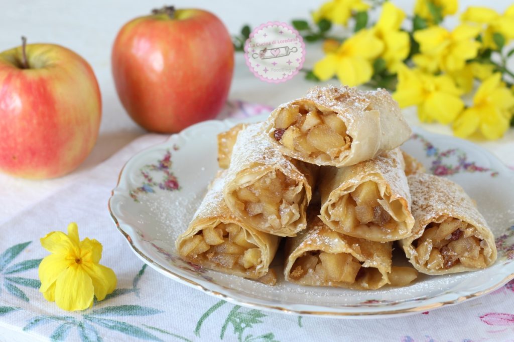 phyllo dough rolls with apples