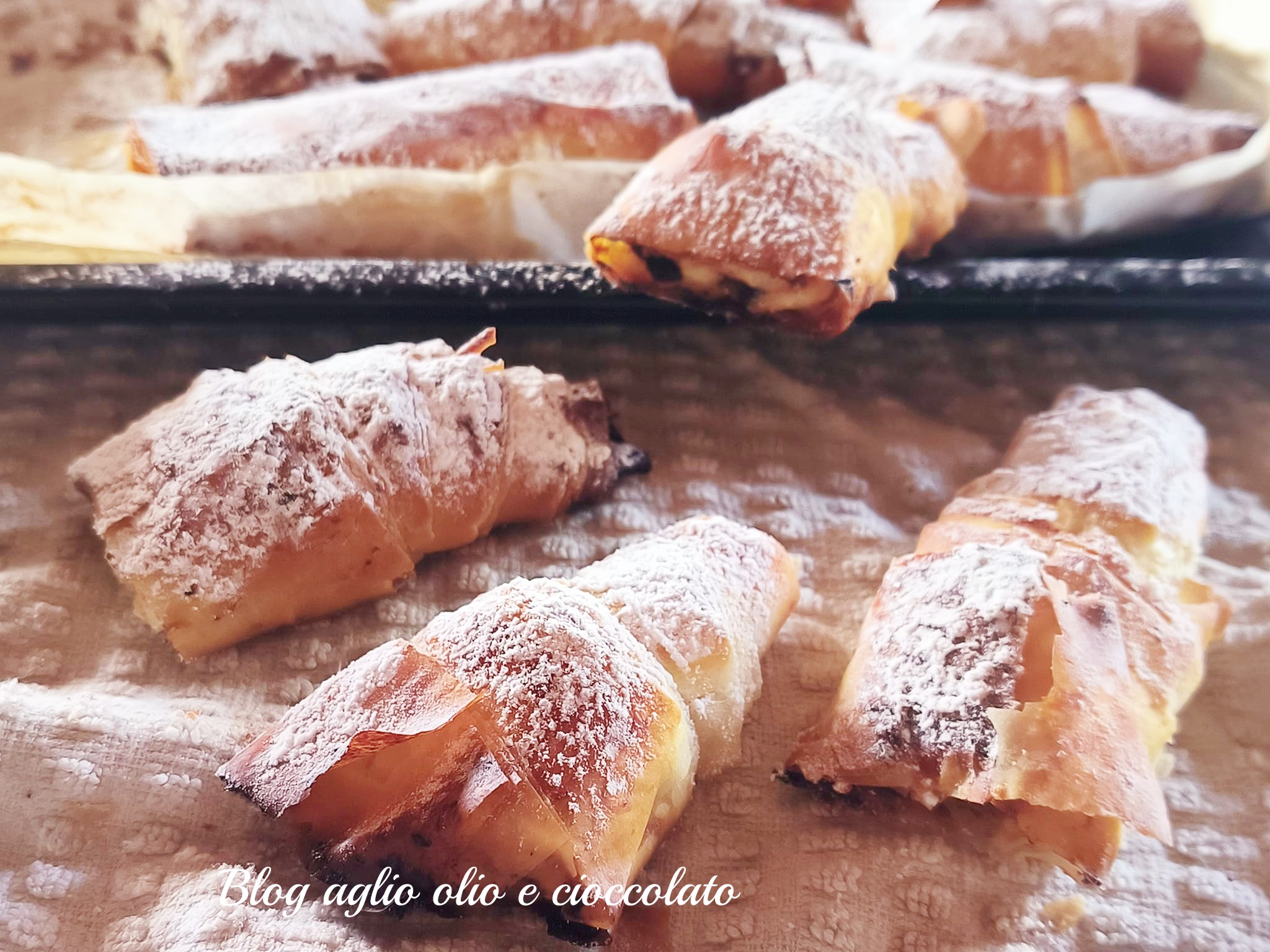 PHYLLO PASTRY CRISPS