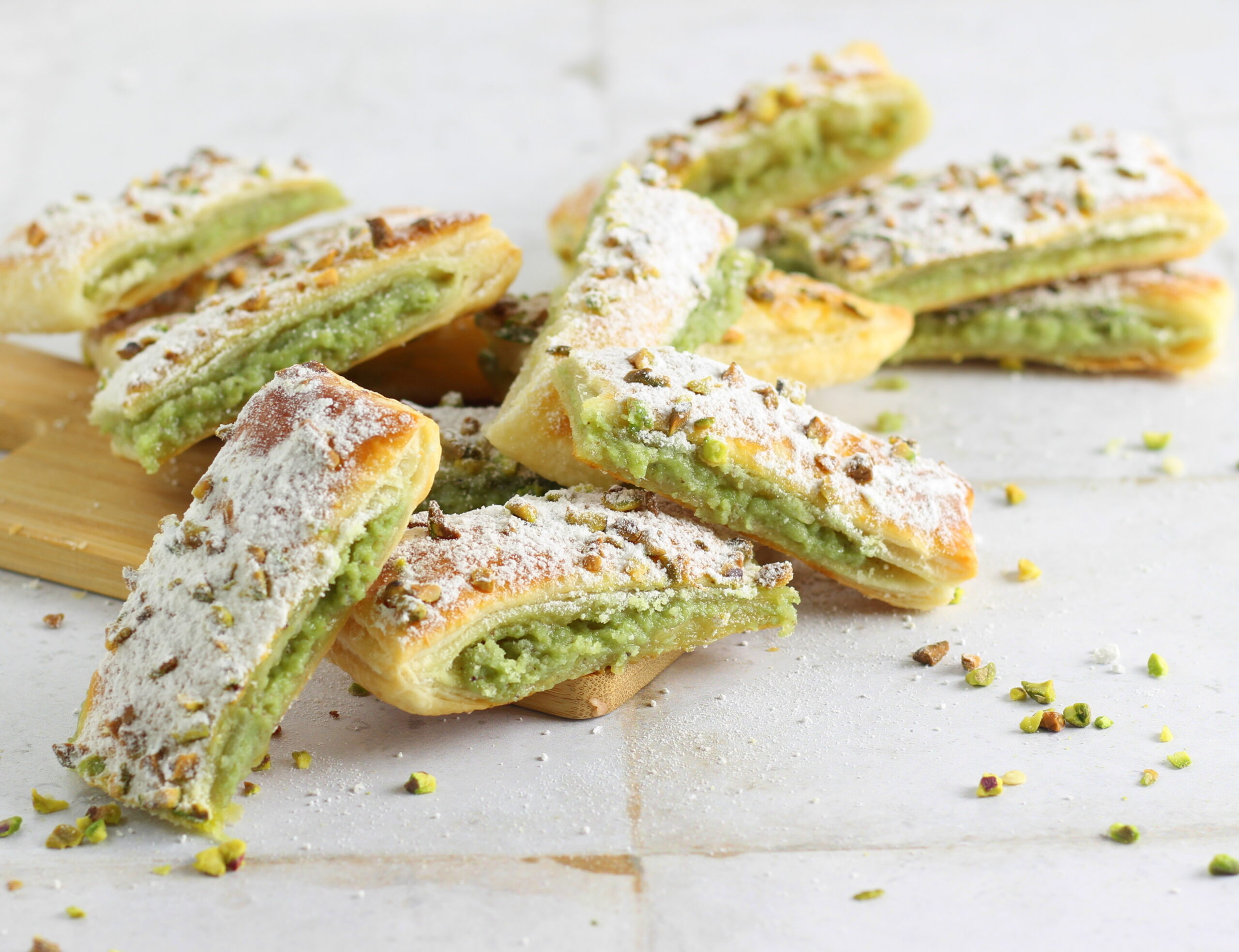 Puff Pastries with Pistachio Cream