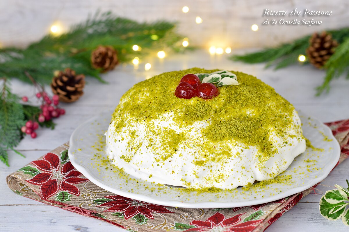 Pistachio Pandoro Zuccotto