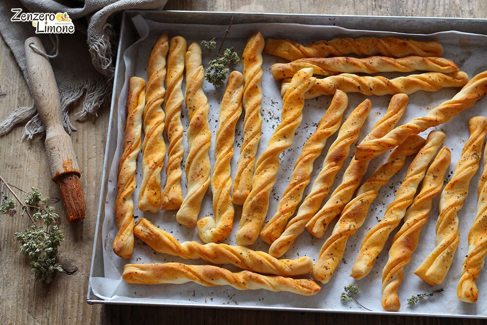 Pizza-Style Breadsticks