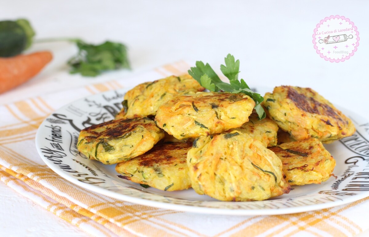BAKED POTATO AND ZUCCHINI FRITTERS simple and quick
