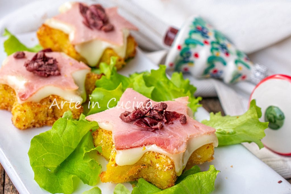 Potato canapés for Christmas appetizer with ham