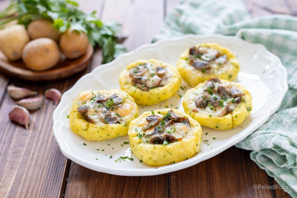 potato baskets stuffed with mushrooms