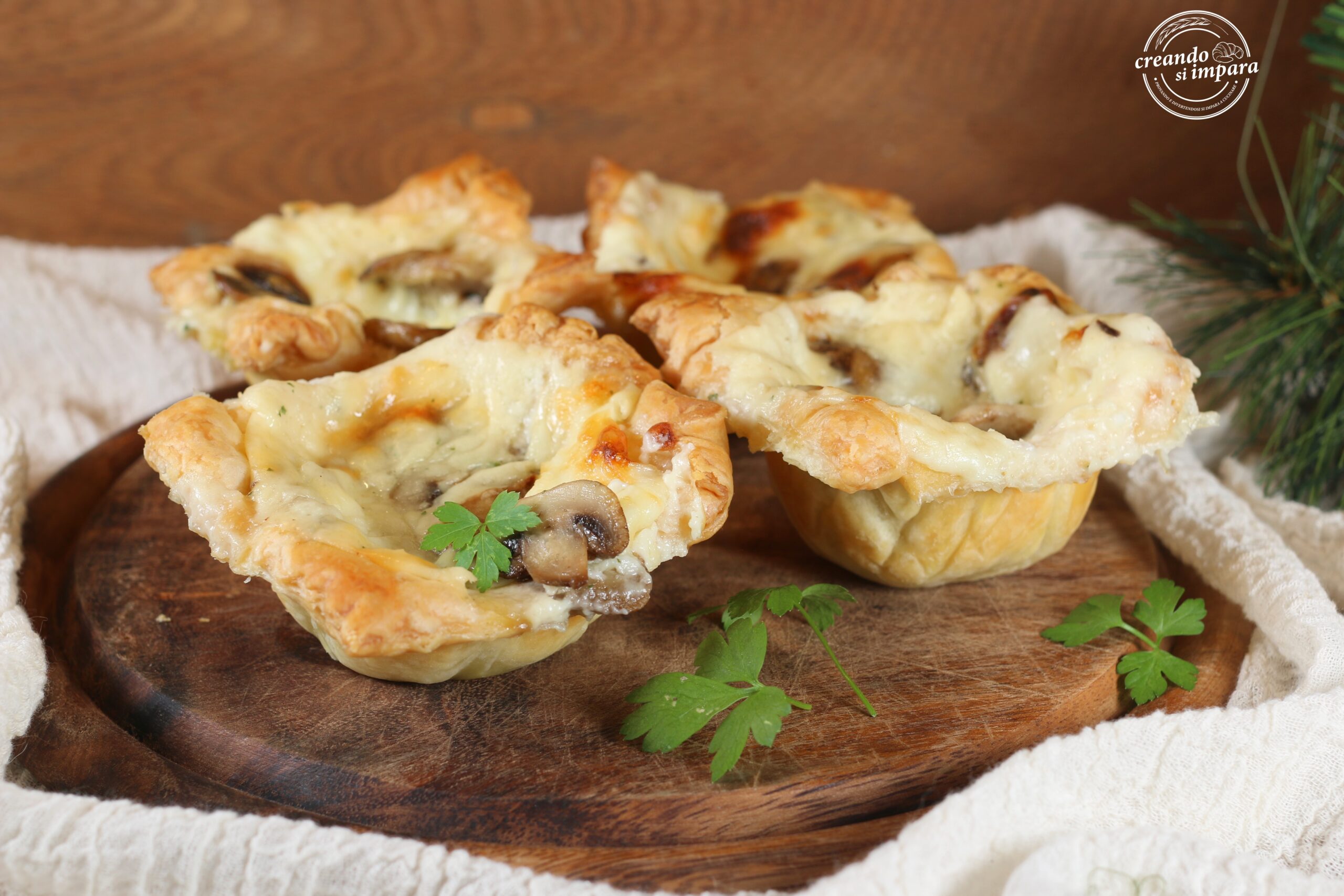 Puff Pastry Baskets with Mushrooms