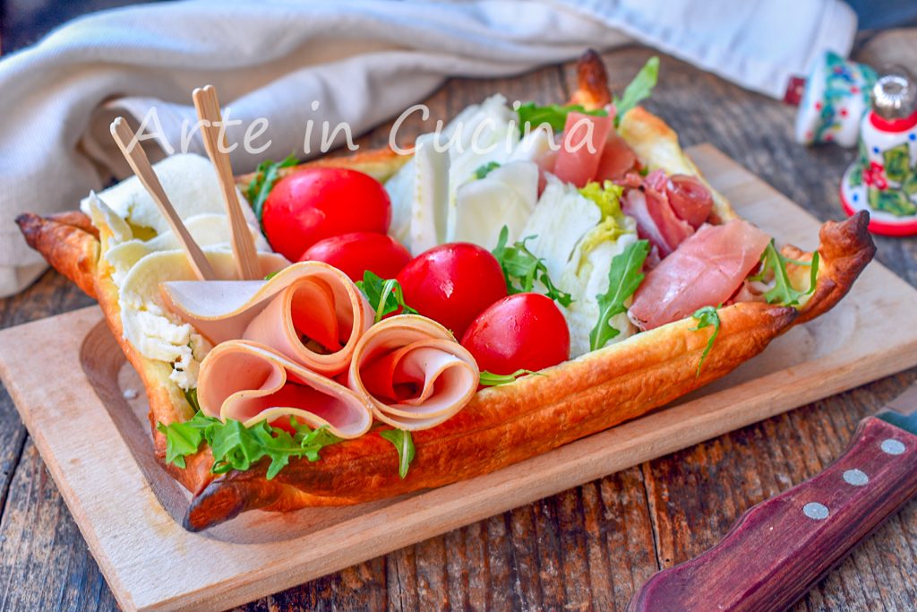 Puff pastry box for appetizer quick recipe 10 minutes