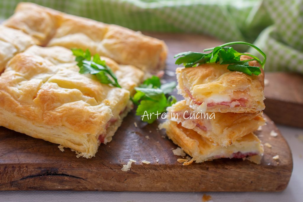 Puff Pastry Quilt with Ham and Stracchino