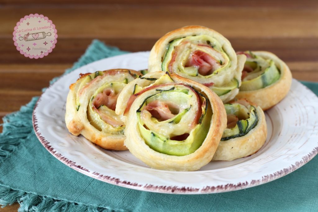 puff pastry rolls with zucchini