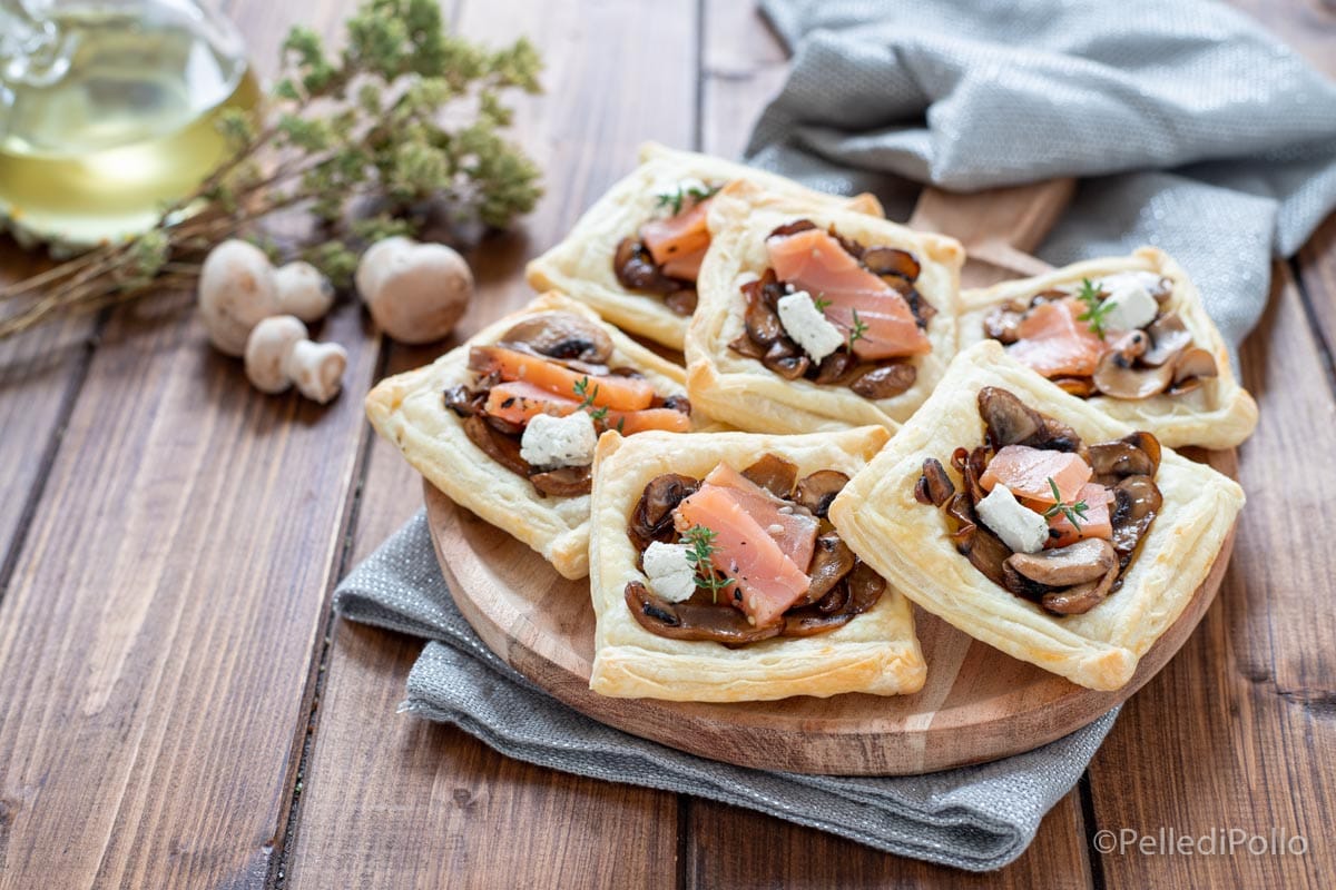 Puff Pastries with Mushrooms and Smoked Salmon