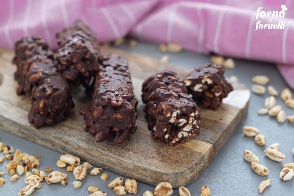 puffed spelt and dark chocolate bars