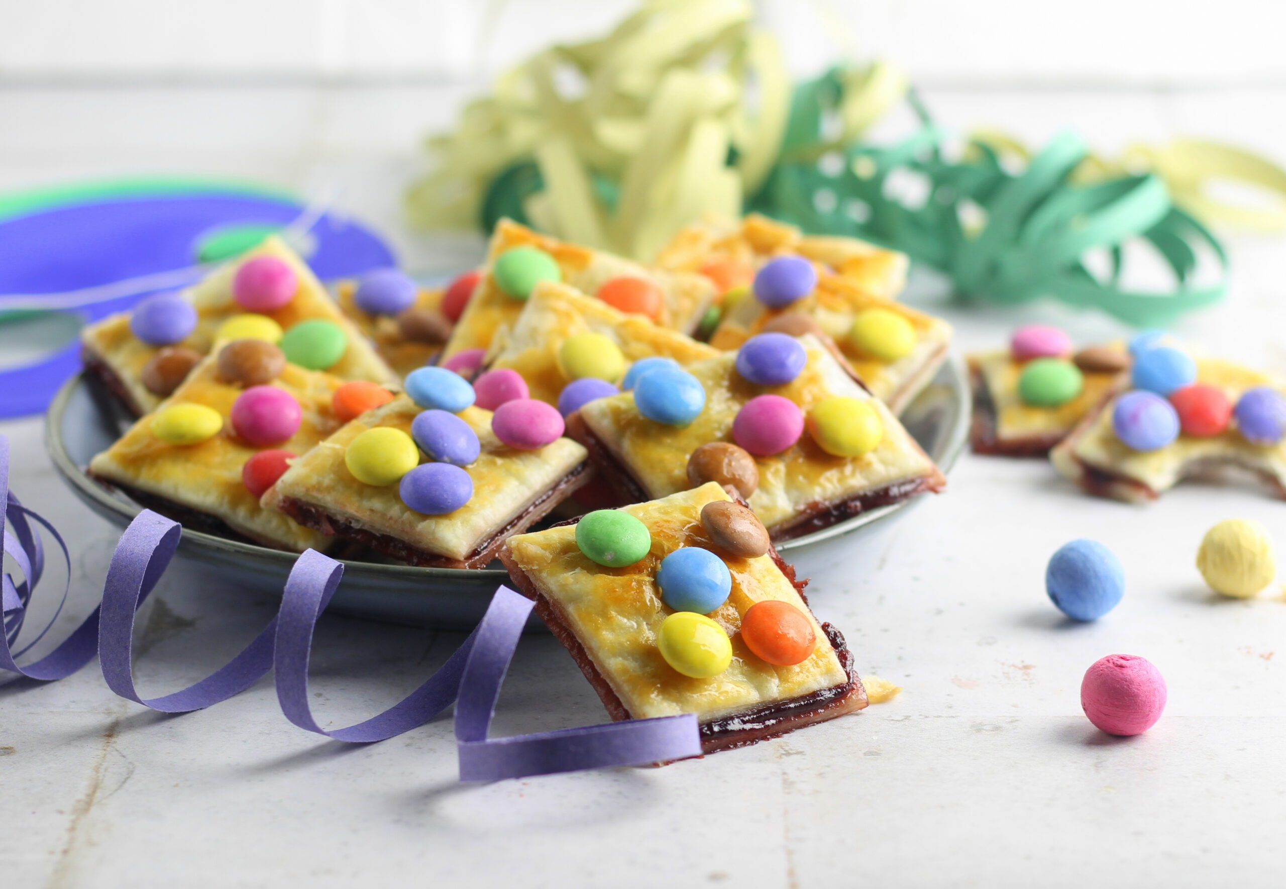 Puff Pastry Squares with Jam and Chocolates