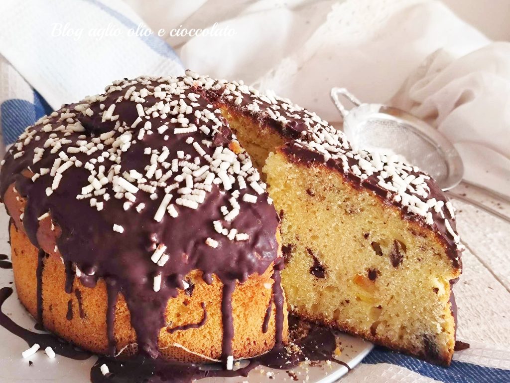Quick Easter Cake with Chocolate and Candied Fruits Easy Recipe