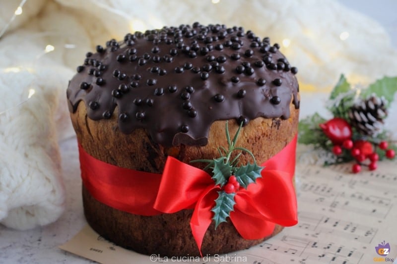 Easy and Quick Panettone